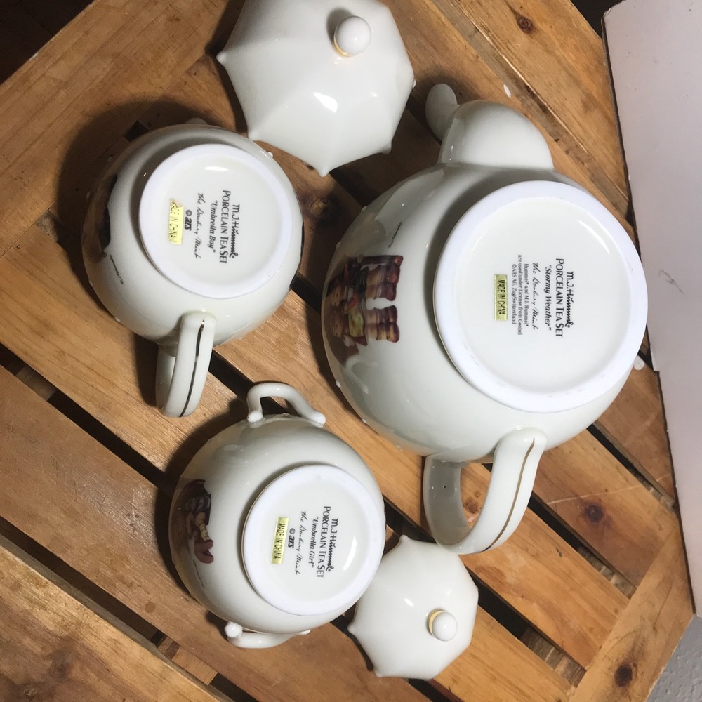 Hummel Stormy Weather Porcelain Tea Set - Picture 5 of 16